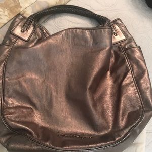 Metallic roomy hobo